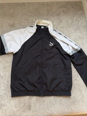 Puma jacket men’s medium